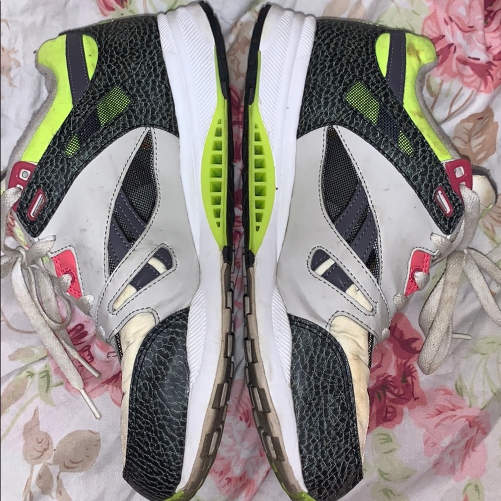 Reebok Hexalite